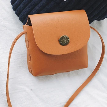 

2018 Fashion Hot Sale New Kids Mini PU Leather Cute Crossbody Girls Red Shoulder Bag Button Messenger Bag
