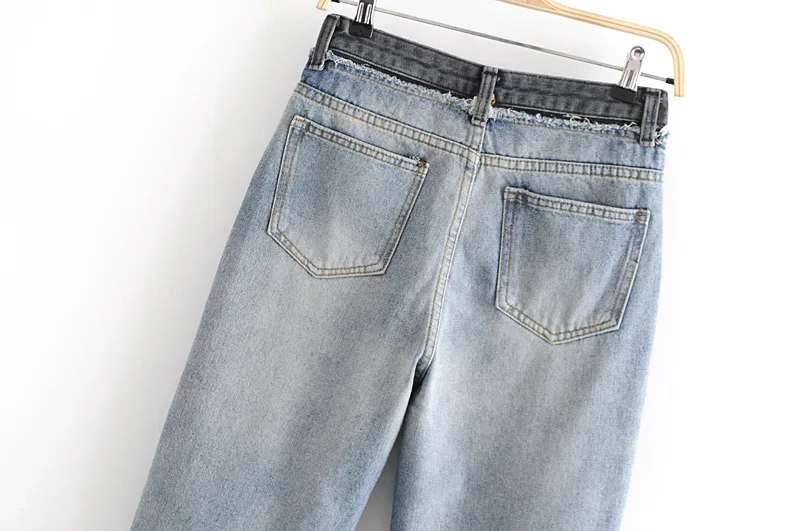 10252136497_351190496