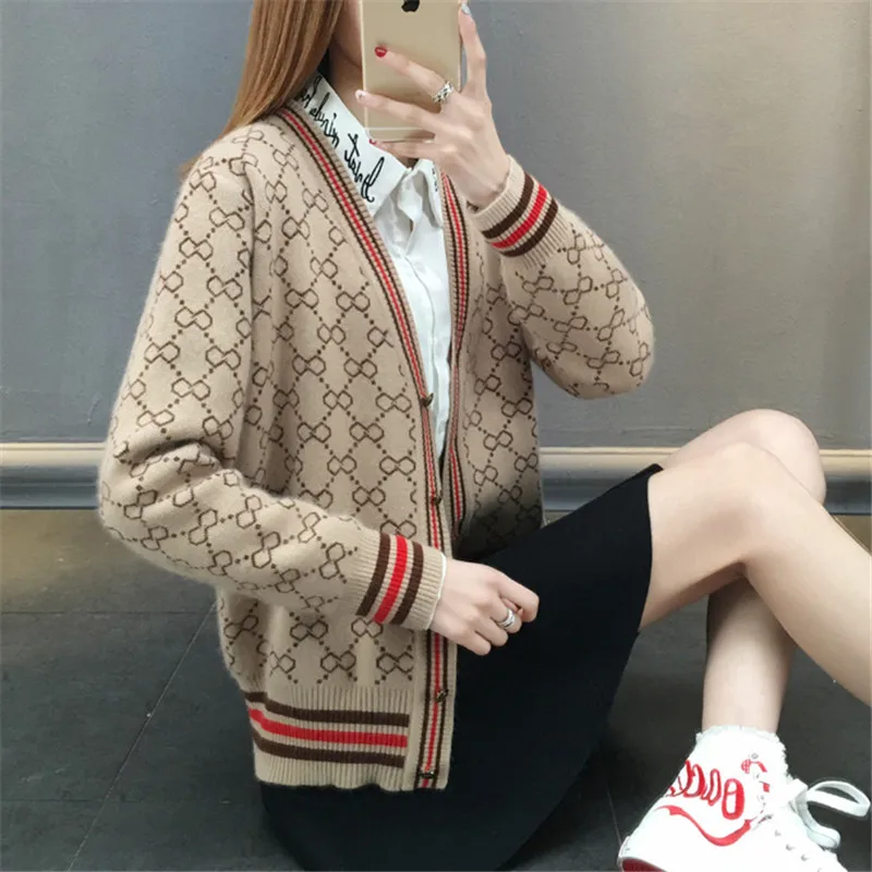 Sweater Cardigan Women 2019 Autumn New V-Neck Single-Breasted Knitwear Spring Loose Coat Long Sleeve Joker Ladies Cardigan Lj160 Sweater Cardigan Women 2019 Autumn New V-Neck Single-Breasted Knitwear Spring Loose Coat Long Sleeve Joker Ladies Cardigan Lj160