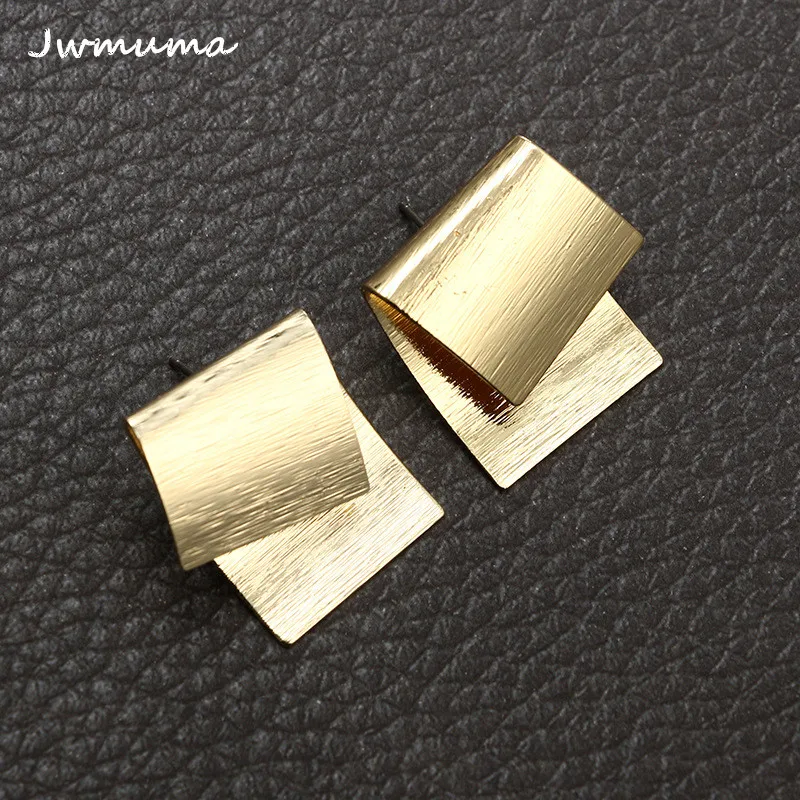 

New Exaggerated Creative Geometric Irregular Women's Earrings Golden Square Stud Earrings Metal Jewelry for Women Friend Gift