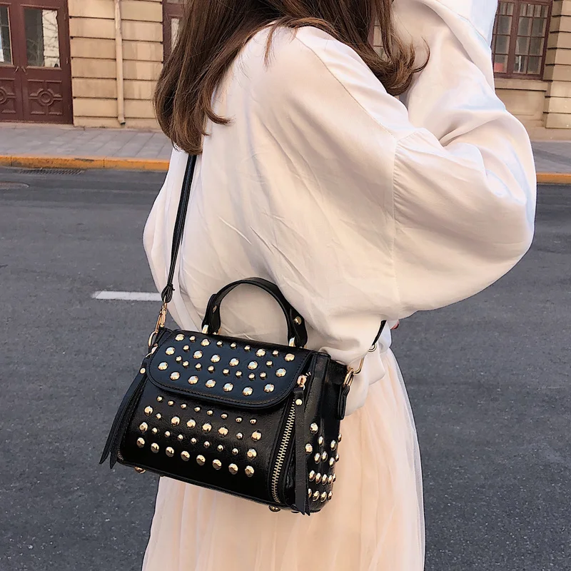 

Shoulder Crossbody Bags for Women 2019 Designer Pink Bag Luxury Handbags Women Bags Designer Boston Rivet Fashion