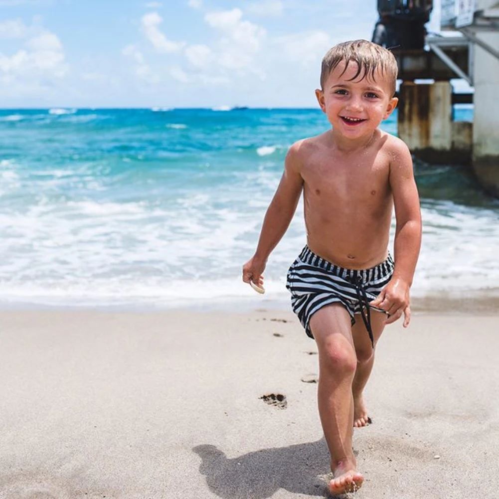 Летние полосатые шорты для маленьких мальчиков, Пляжные штаны, спортивные штаны на шнуровке, летняя пляжная одежда, купальники