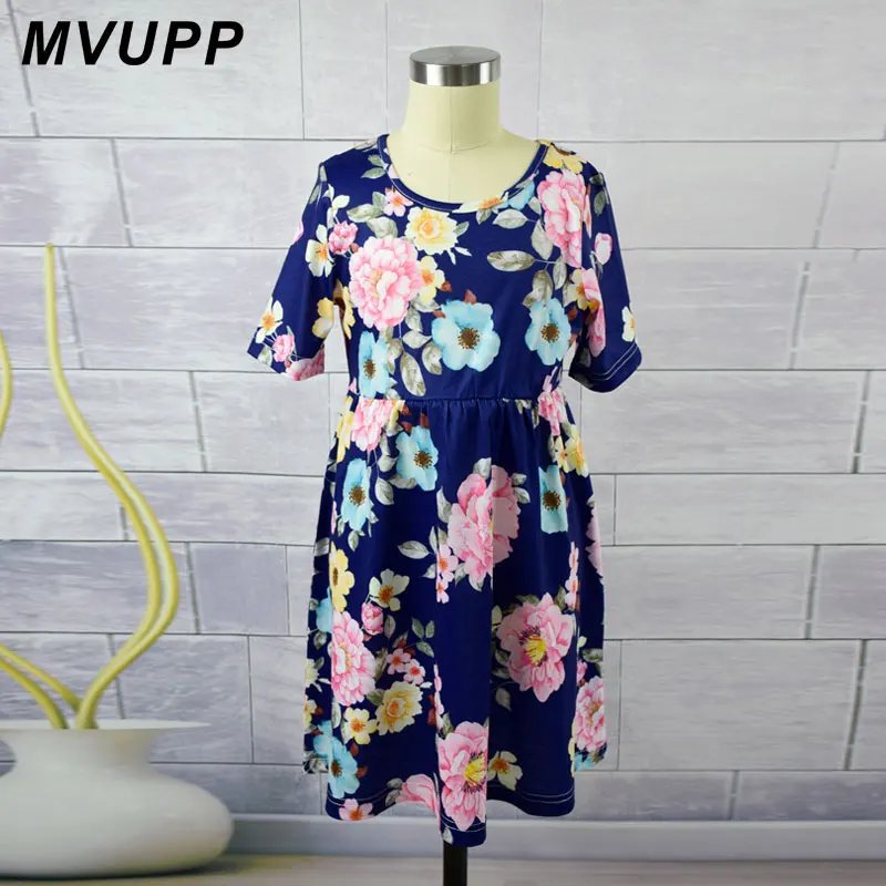 MVUPP платья для мамы и дочки; Семейные комплекты; плиссированный вечерний наряд с цветочным принтом; винтажное платье для мамы и дочки
