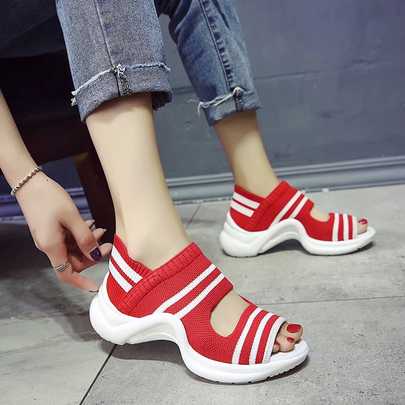 Женская Повседневная прогулочная обувь; красные женские сандалии, увеличивающие рост; дышащая женская обувь; botas mujer