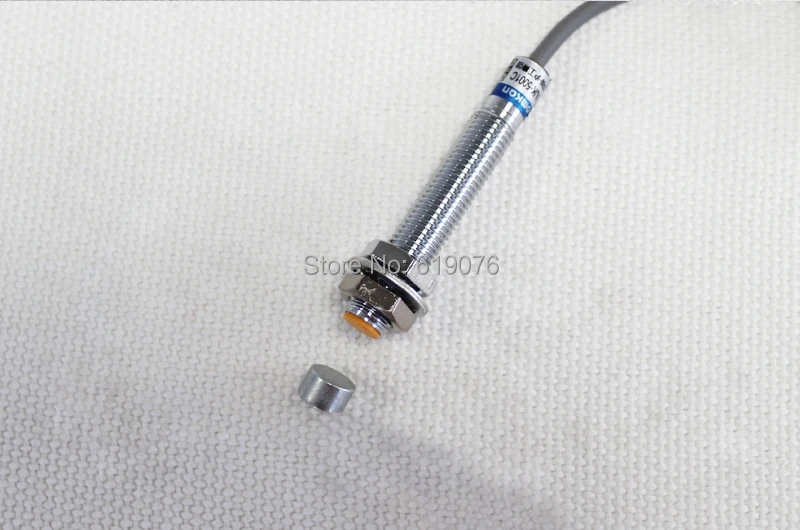 3 Wires M8 PNP N//O Proximity Sensor NJK-5001A Hall Sensor Magnetic Switch