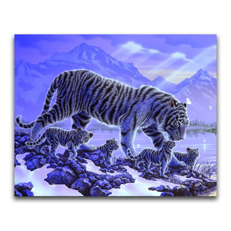 Full Square Diamond embroidery Cross stitch animal Full Round Diamond mosaic Cat DIY 3D Diamond painting Snow tiger