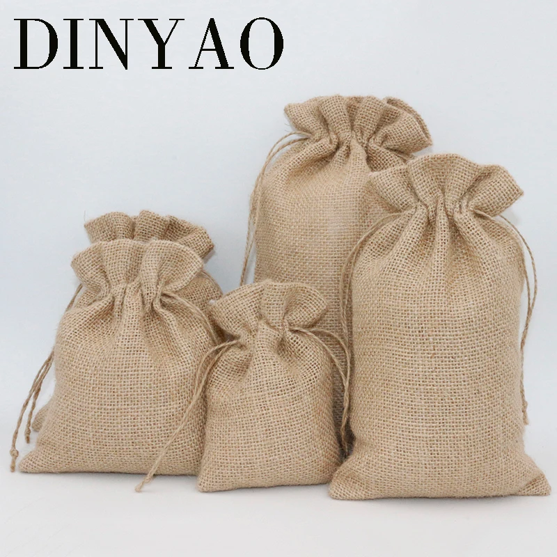 

3Pcs 20x30cm Drawstring Vintage Natural Burlap Hessia Christmas Rustic Wedding Big Favor Custom Jute Pouch Gift Packaging Bags