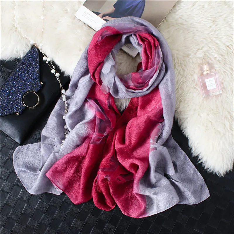 

2019 Spring Autumn Women Luxury Brand Scarves Gradient Ombre Floral Silk Wool Shawl Laser Cut Pashmina Bufandas Mujer Wrap Snood