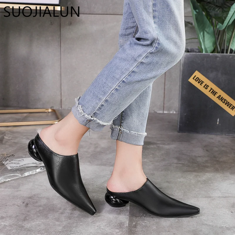 

SUOJIALUN Brand Luxury Slippers High Quality Handmade Med Heel Sandals Summer Slip On Slides Fashion Mules Outdoor Slipper