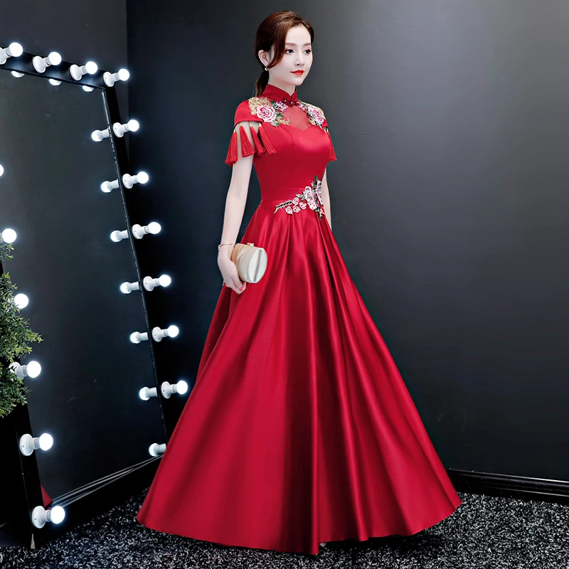 

Classic Red Bride Wedding Party Dress Tasseling Chinese Style Embroidery Cheongsam Mandarin Collar Summer New Qipao Vestidos