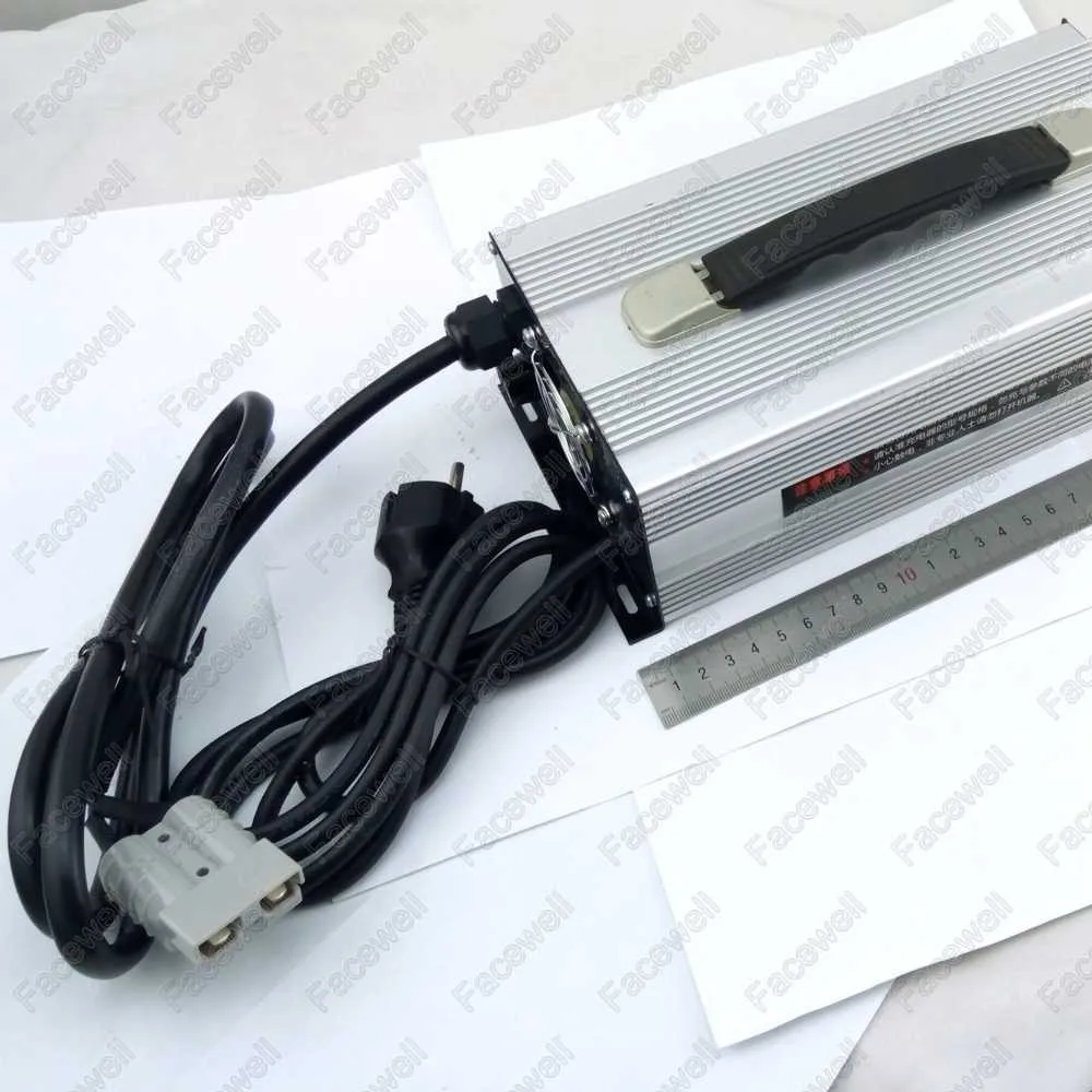 1pc 72v 15A fast smart charger 84v li ion intelligent charger DC for 20s 74v 72v 20ah 30ah 50ah electric vehicles Aluminum box (5)