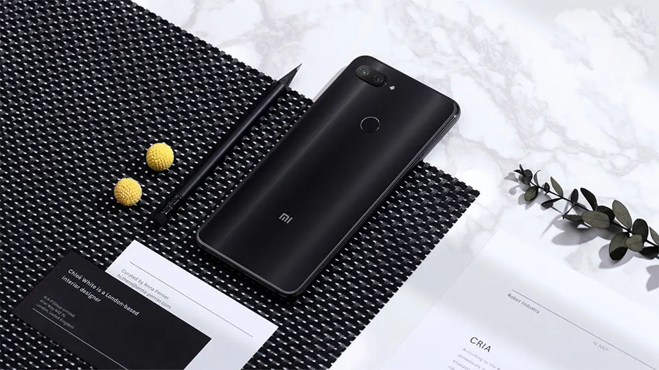 mi8-_15