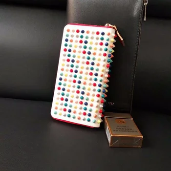 

2019 New Women Fashion Personality European and American Style Geometric Pattern Rivet Genuine Leather Purse