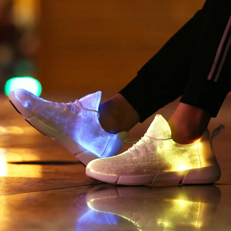 

KINE PANDA Adult Big Kids Teens Girls Boys Glowing Sneakers Parents Fiber Optic Fabric Light Up Shoes USB Charging Black 25-45