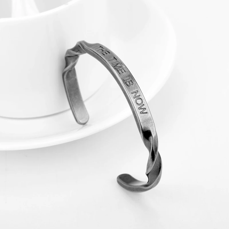 

Fashion Couple Bangle THE TIME IS NOW Retro silver alloy cuff bracelets simple style Letter vintage Bangle women&men jewelry
