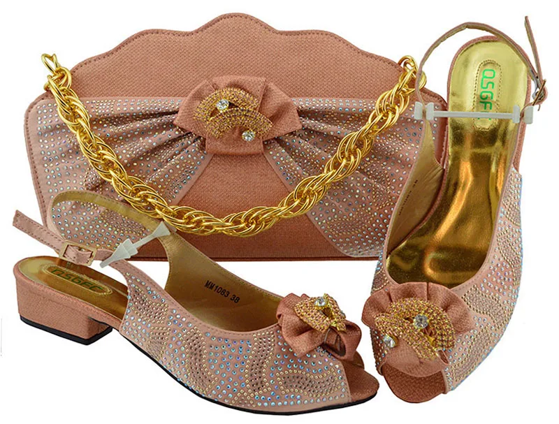 MM1083 PEACH