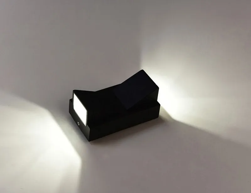 dual wall light
