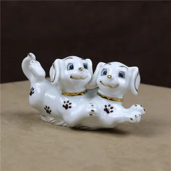 

Porcelain Doggie Lovers Statue Gilt Ceramics Dog Item Figurine Puppy Decor Gift Craft Ornament for Valentine's Day and Wedding