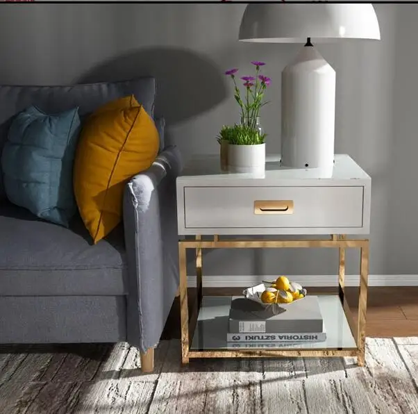 Simple modern tempered glass coffee table. Creative living room small side coffee table.