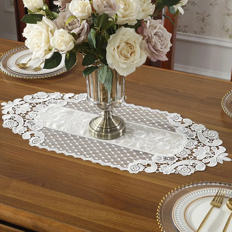 Table Runner P15-4