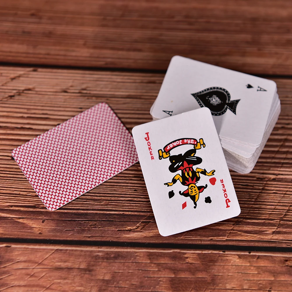 Portable Mini Playing Cards Small Poker Interesting Playing Card Board Game Outside Outdoor Travel Mini Size Pokers 5.3x3.8cm