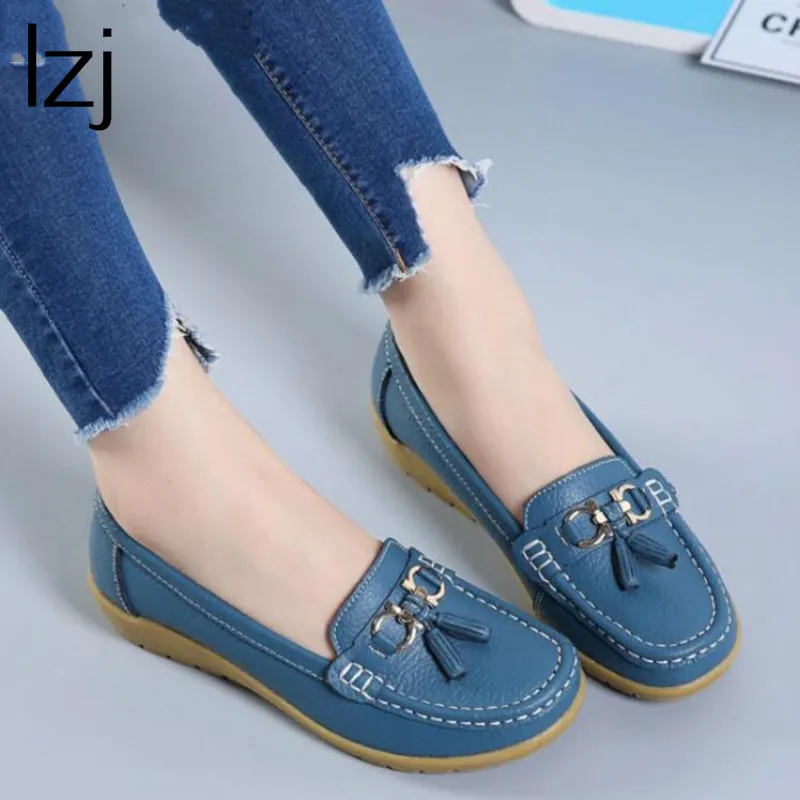 Vente LZJ 2018 Printemps Automne Chaussures Femme Vache En Cuir Appartements de Femmes Glissement Sur Les Femmes Mocassins Femme Mocassins Chaussures Grande Taille 35 43 5272