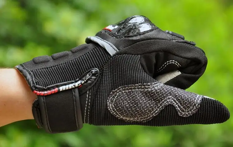 MADBIKE мотокросса мотоциклетные перчатки полный палец сенсорный экран мобильный рыцарская перчатка углеродного волокна падение сопротивление MAD-03