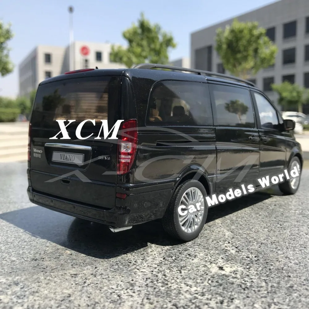 Литая модель автомобиля для Viano Business Car MPV 1:18 (черный) + небольшой подарок!|Наземный