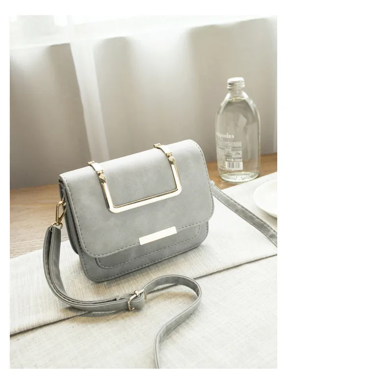 15 2016 Korean Style New Arrival Messenger Pack Shoulder Bags Fashion Personality Chain Mini Handbags Small Square Package