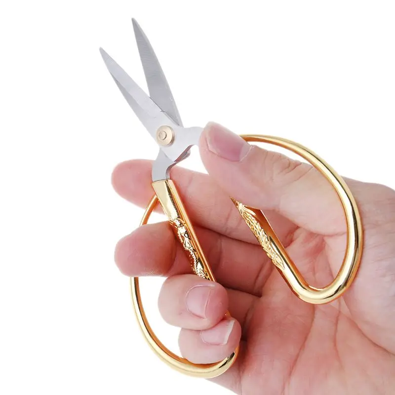 

Carved Gold Tone Dragon Metal Handle Bonsai Scissors Stainless Steel Bonsai Scissor Hand Tool Cutting Tools For Kitchen Home