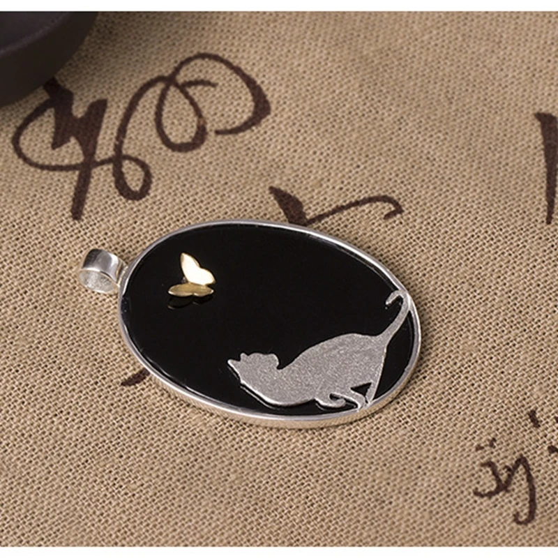 4413763715_896826829