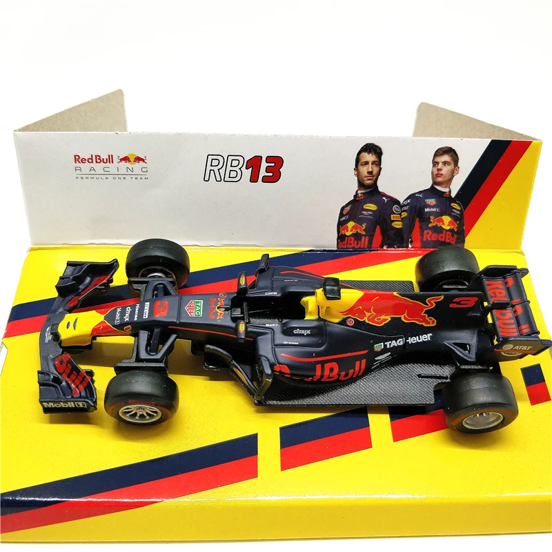 BBurago 1:43 F1 RedBull команда RB13 литья под давлением гоночный автомобиль - Цвет: 3 Daniel Ricciardo