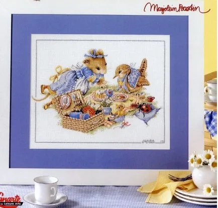 CS-1942 Cross Stitch Kit Life Mouse And Bird Picnic lanarte 33843