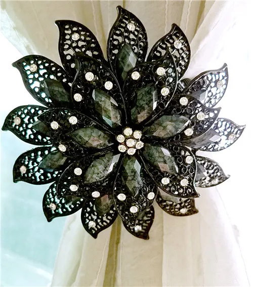 1 шт. магнитные занавес Tieback Пружинные Стразы стальная проволока в форме цветка Магнитная занавес пряжка зажим держатель окна аксессуары - Цвет: Black