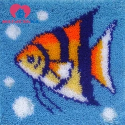 BZ699