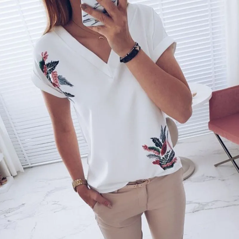 2019 Summer Leaves Print Women T Shirt Loose Casual Short Sleeve Tops Tee V Neck Female Tops Camisetas Mujer Plus Size 2019 Summer Leaves Print Women T Shirt Loose Casual Short Sleeve Tops Tee V Neck Female Tops Camisetas Mujer Plus Size