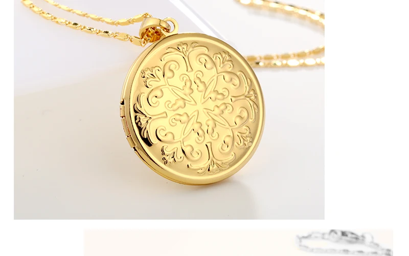 Long Memory Locket Necklace Photo Frame Pendant Gold Necklace Women Fashion Oval Initial Statement Necklaces & Pendants  (4)