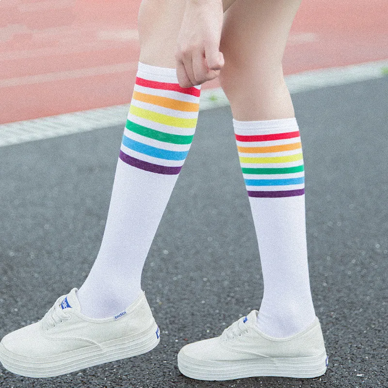 

New Arrival Fashion Women Rainbow Striped Pattern Cotton Socks Retro Old School Korean White Black Under The Knee Novelty Cute