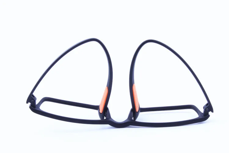 2483737529_598270759