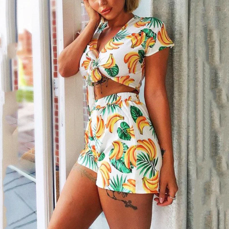 

V-Neck Banana Print Woman Pants Sets Spring Summer Girl 2019 New Two Piece Set Women Sexy Casual Crop Top Elastic Shorts