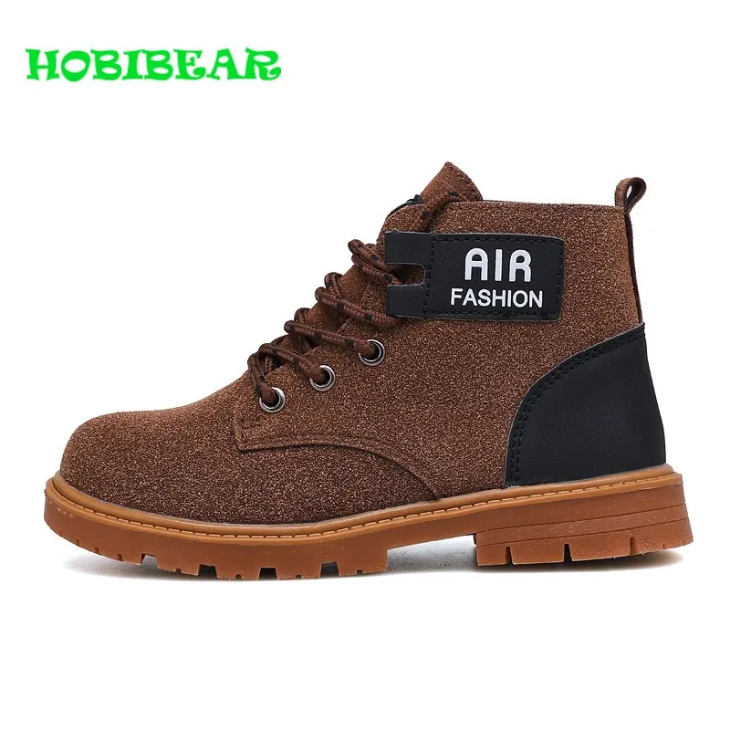 2019 New Children Boy Walking Boots Rubber Sole Toddler Shoes Unisex Brand Designer Kids Boy Martins Boots Young Casual Shoes 2019 New Children Boy Walking Boots Rubber Sole Toddler Shoes Unisex Brand Designer Kids Boy Martins Boots Young Casual Shoes