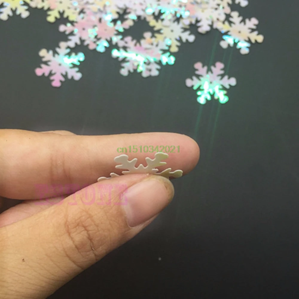 100pcs Christmas Snowflake Iridescent Frozen Snowflake Confetti Sequins Card Scrapbooking 100pcs Christmas Snowflake Iridescent Frozen Snowflake Confetti Sequins Card Scrapbooking
