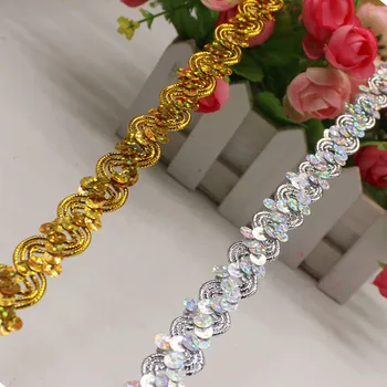 

Christmas Lace Ribbon Gold Sequined Appliqued Trim Braided Cosplay Costumes 12 Yds Sequin Embroidery Lace Trims Band 1.5cm