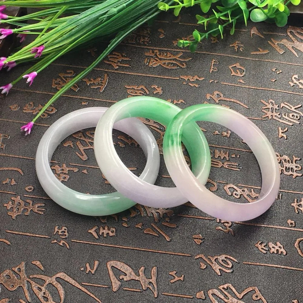 

Natural Burmese jadeite bean green bracelet 2979