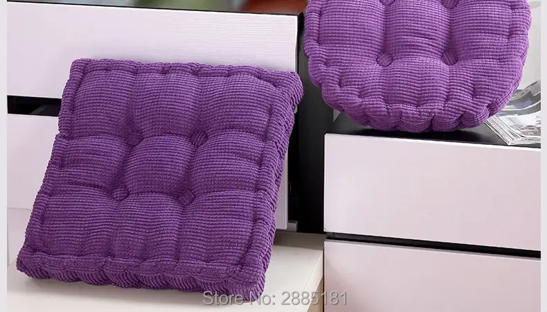 Corn-Cushion-790-02_14