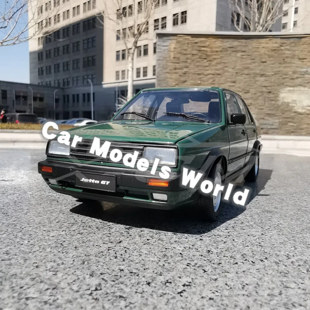 

Diecast Car Model for Old Jetta (Green)+ SMALL GIFT!!!!!