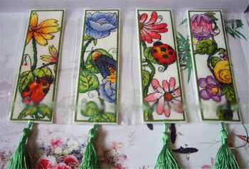 

022 DIY Craft Stich Cross Stitch Bookmark Christmas Plastic Fabric Needlework Embroidery Crafts Counted Cross-Stitching Kit