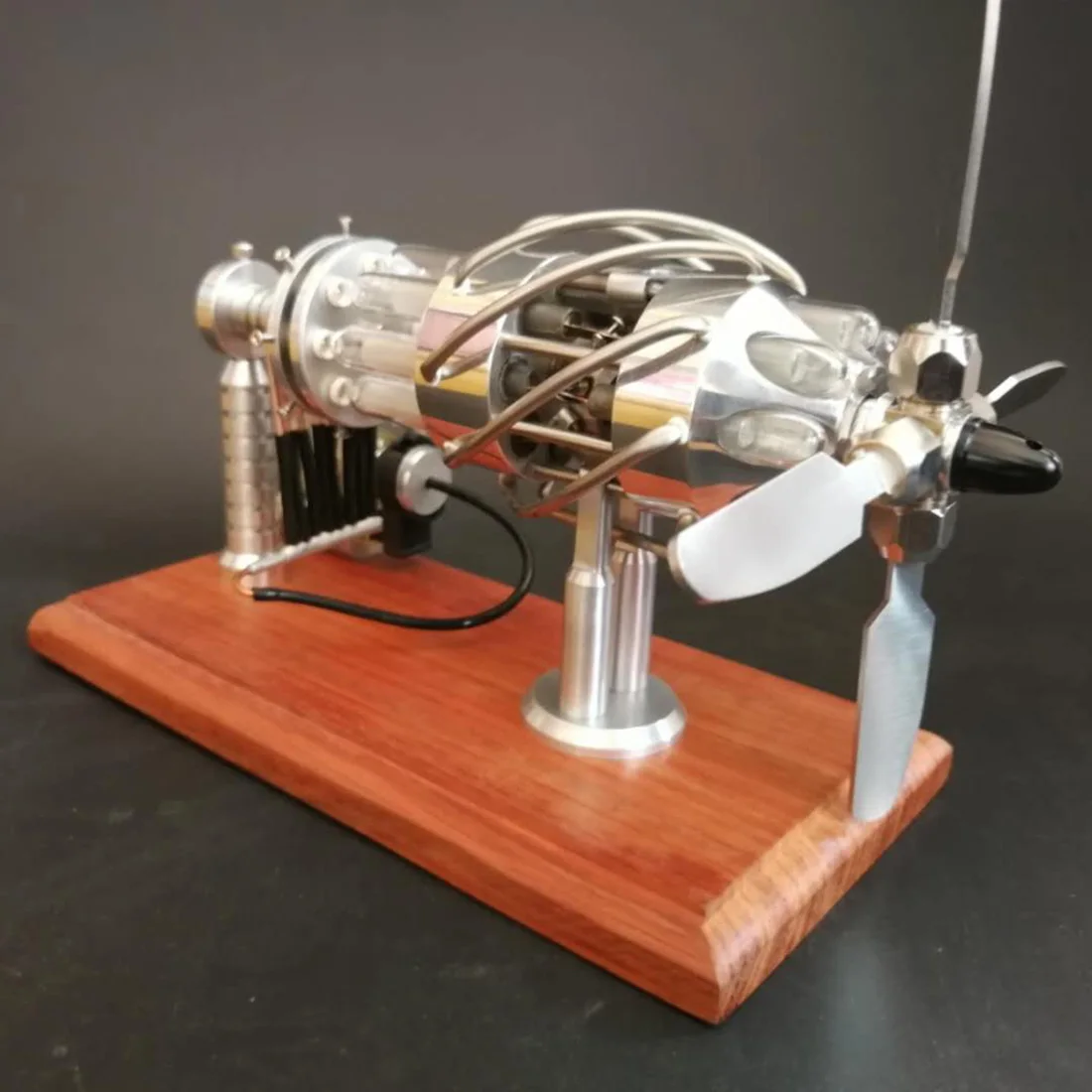 Super Quality 1 Pcs 16 Cylinder Swash Plate Butane Powered Quartz Glass Hot Cylinder Stirling Engine Model