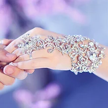 El nuevo vestido de boda nupcial accesorios pulsera de cadena de joyería nupcial rhinestone bridemaid accesorios mano pulseras y brazaletes