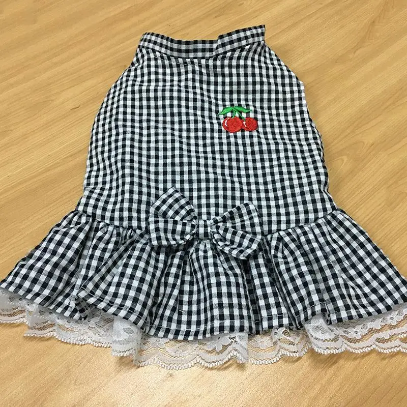 Pet Cat Clothes Small Medium Pet Cats Dogs Skirts Spring And Summer 4 Color XS-L Pet Supplies For Cute Lattice Lace Cat Dress - Цвет: Black